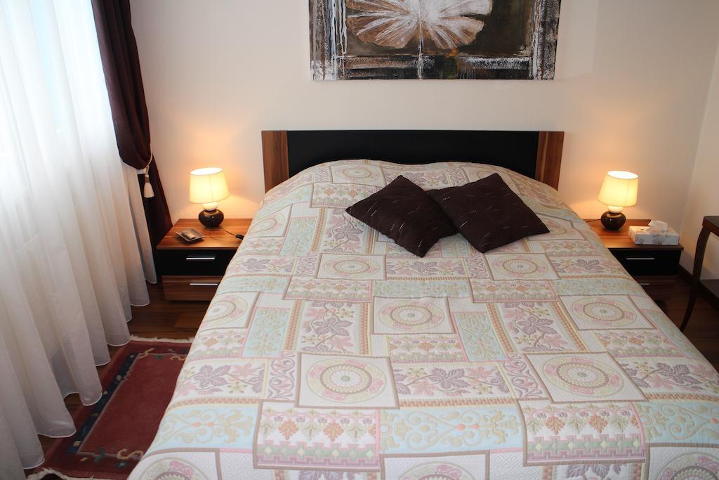 Les Petites Chambres De La Bleue Maison Coeuve 객실 사진