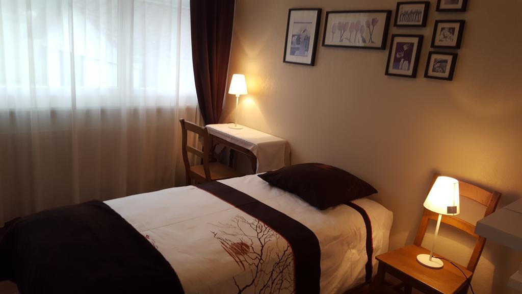 Les Petites Chambres De La Bleue Maison Coeuve 외부 사진